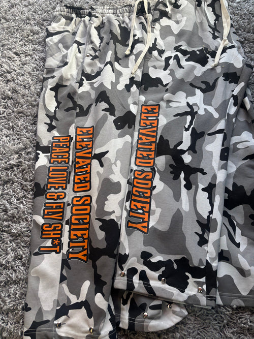 ES Camo Sweats