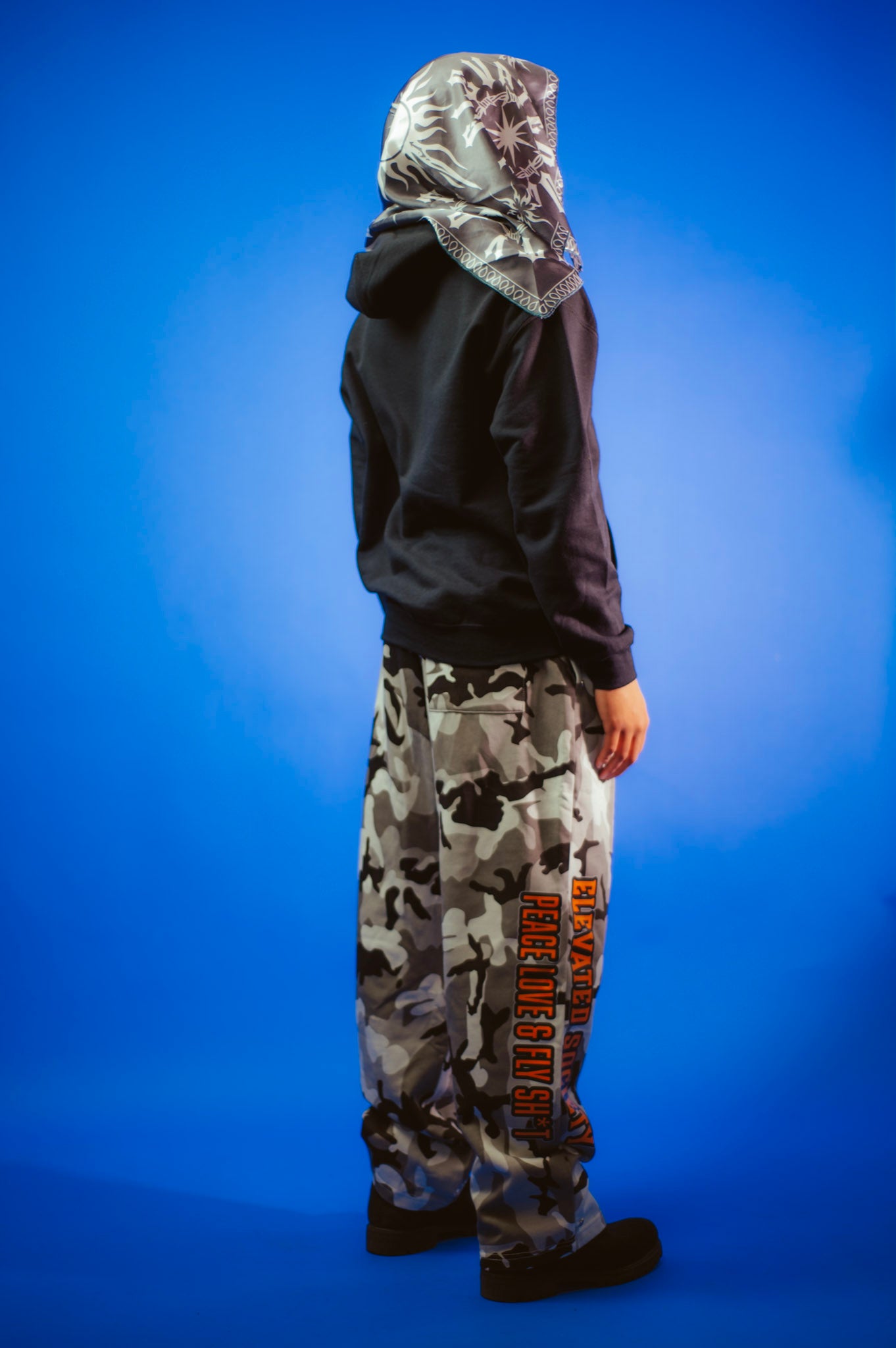 ES Camo Sweats – ElevatedxxSociety